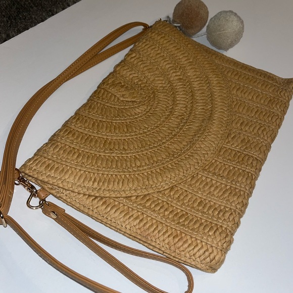 Summer straw style cross body woven bag with pom poms - Beige/tan - Picture 6 of 7